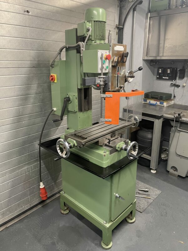 ZX40-A Milling Machine – The Lathe Company